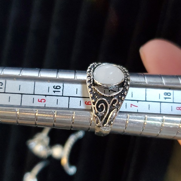 Set of 9 fire opal moon stone mixed fashion ring - Picture 6 of 10